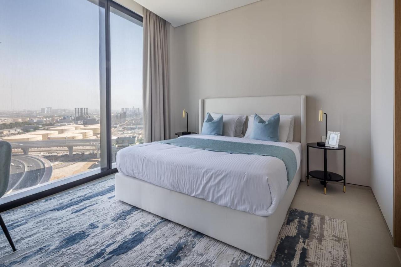 Frank Porter - The Address Jbr * Dubai