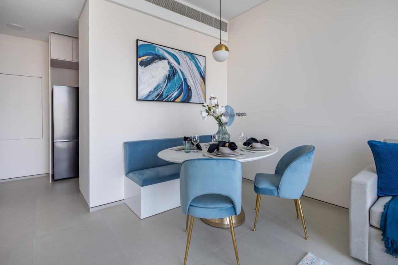 Frank Porter - The Address Jbr Apartment Dubai