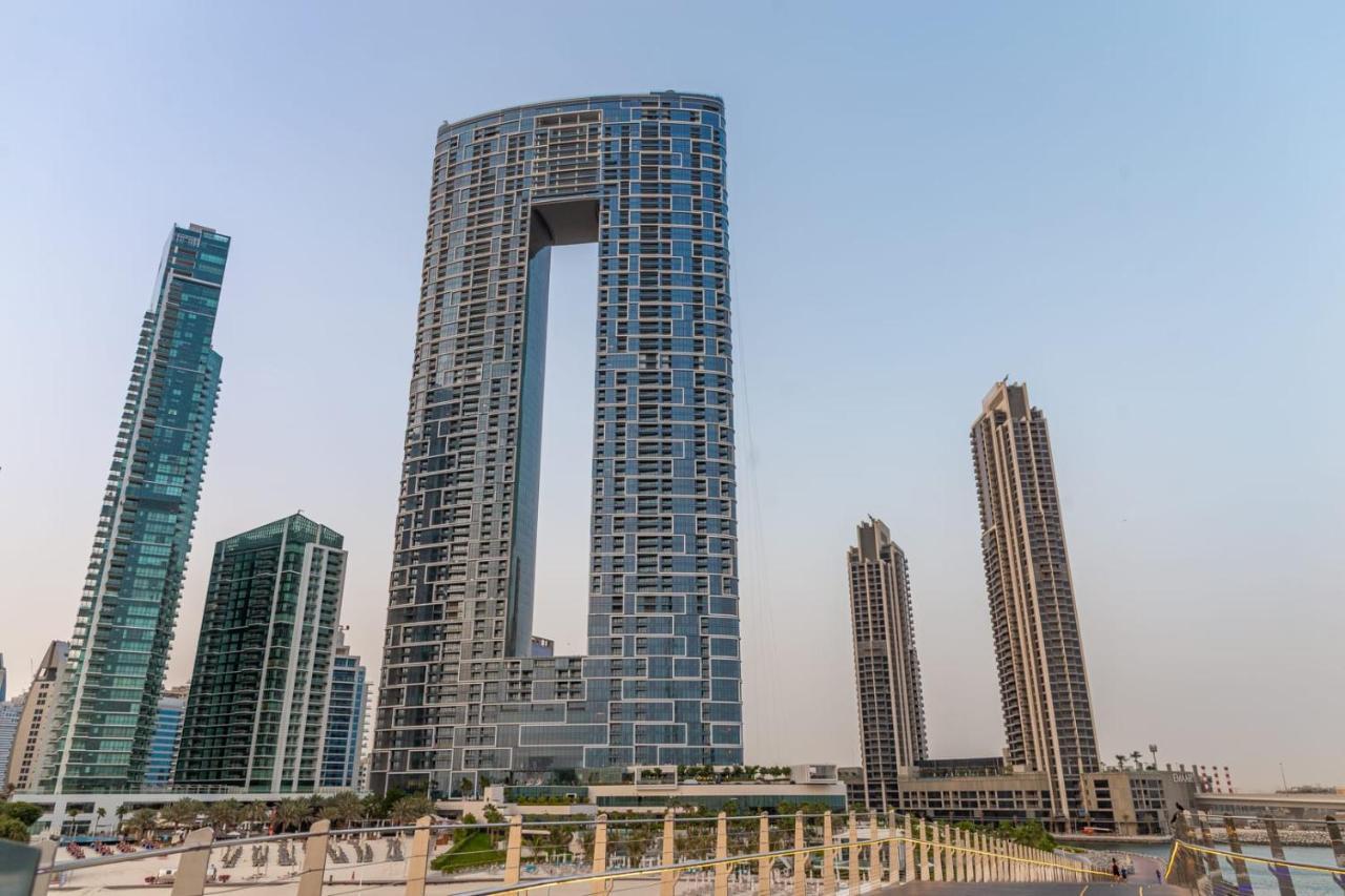 Frank Porter - The Address Jbr